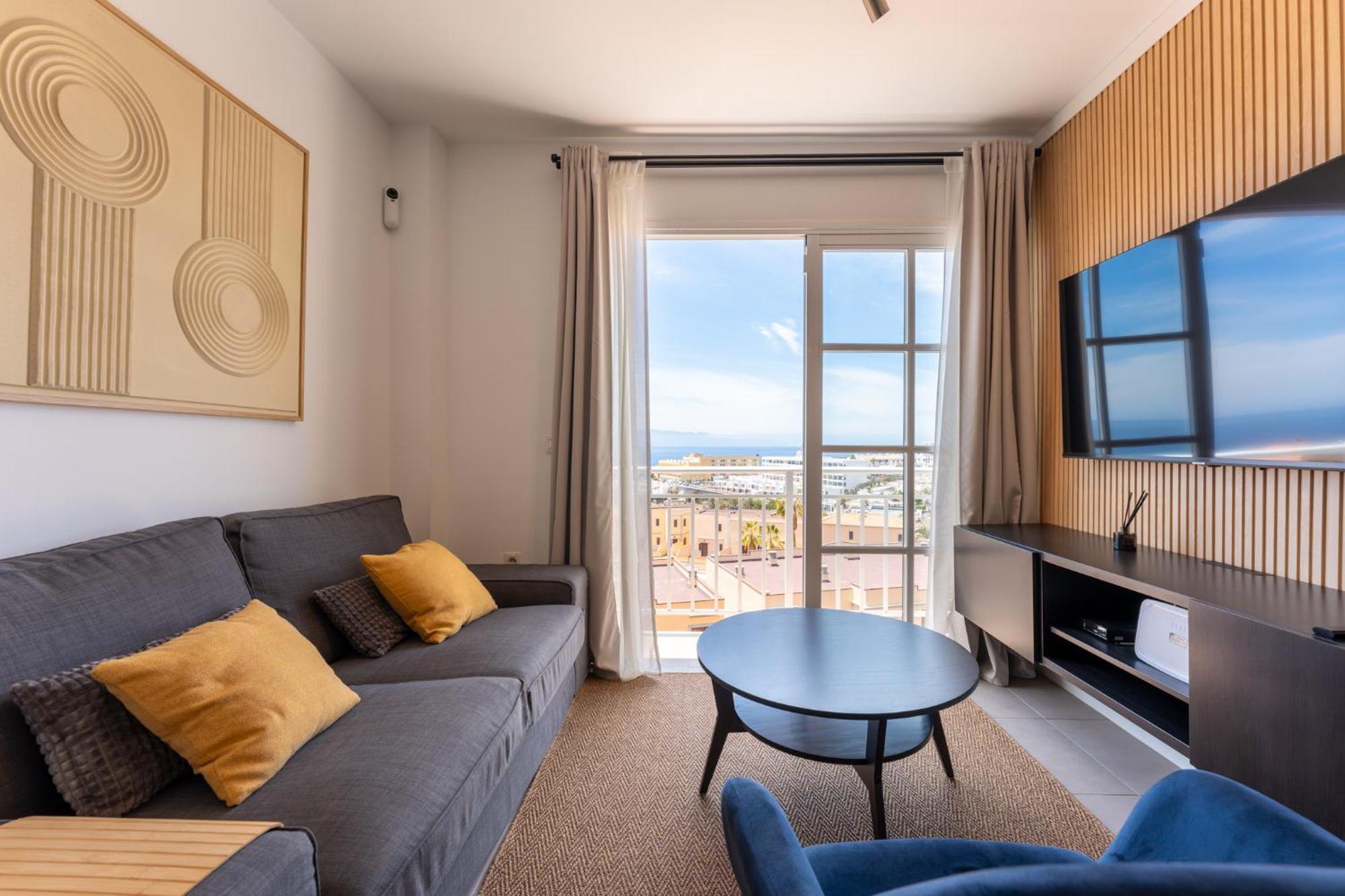 Callao Sunset Apartment, Sea View And Pool กาเยาซัลวาเค ภายนอก รูปภาพ